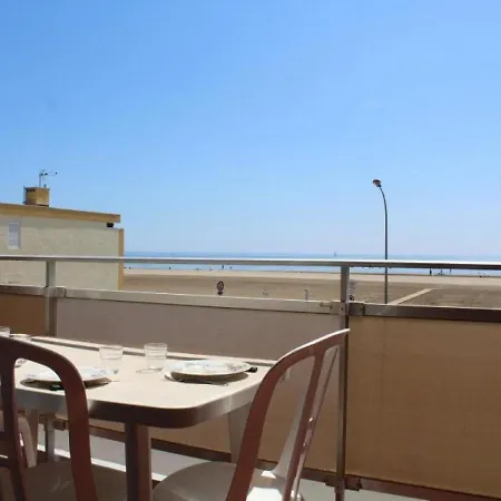 2 Pieces En Front De Mer, 4 Couchages, Parking Prive, - Fr-1-229c-20 Apartment *